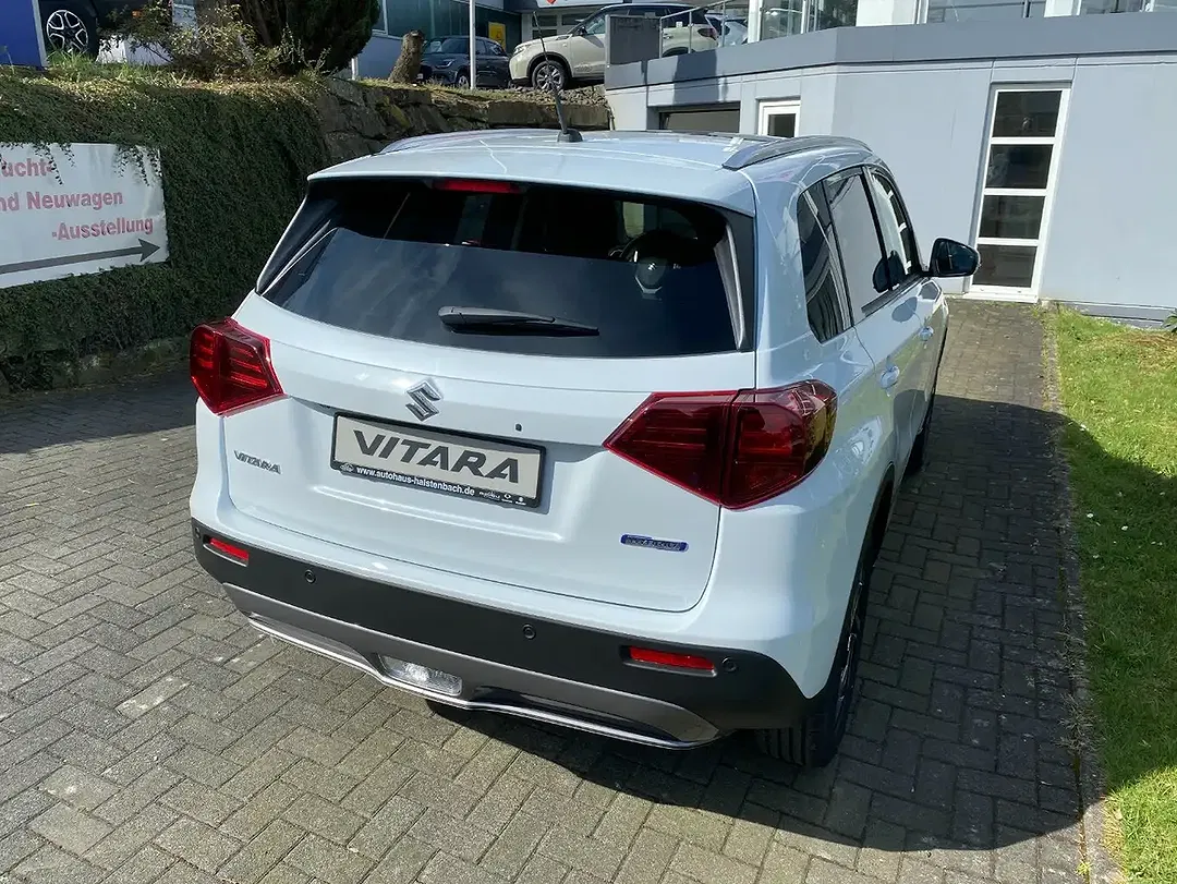 Suzuki Vitara - Thumbnail 3