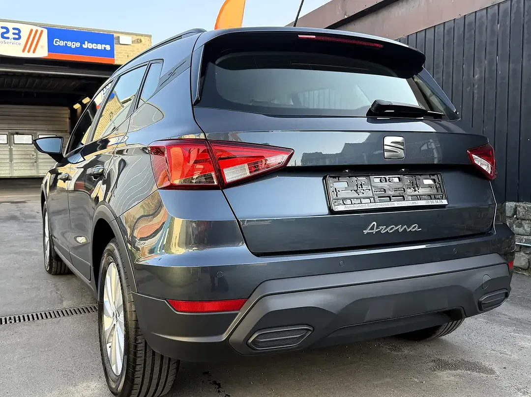 SEAT Arona - Thumbnail 10