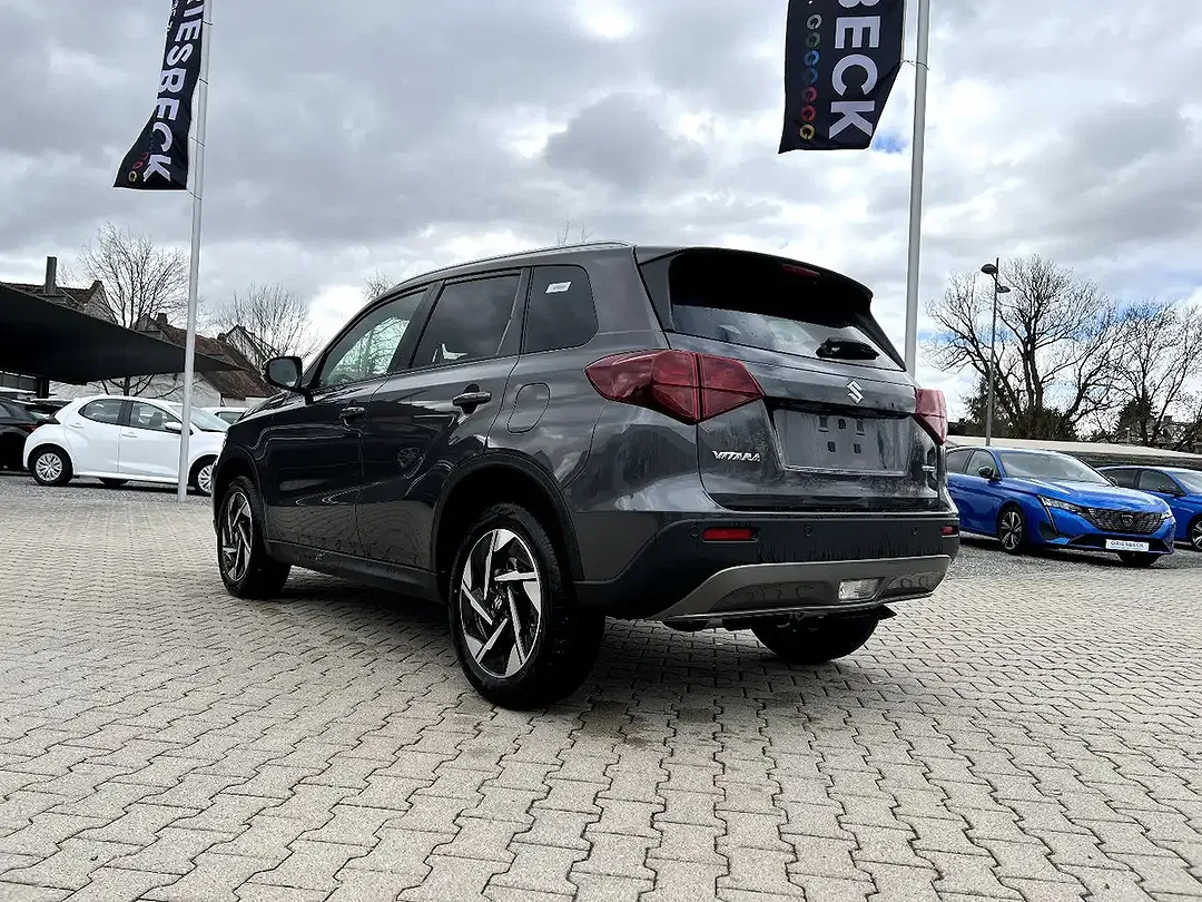 Suzuki Vitara - Thumbnail 2