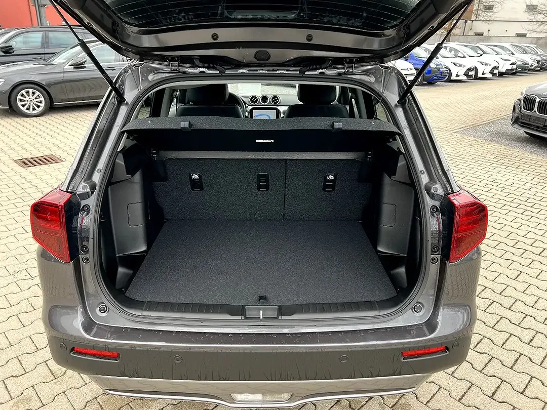 Suzuki Vitara - Thumbnail 7