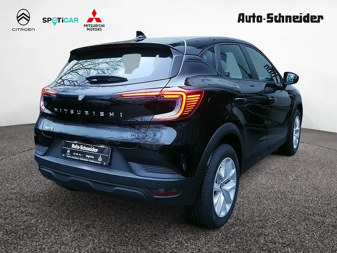 Mitsubishi ASX - Thumbnail 3