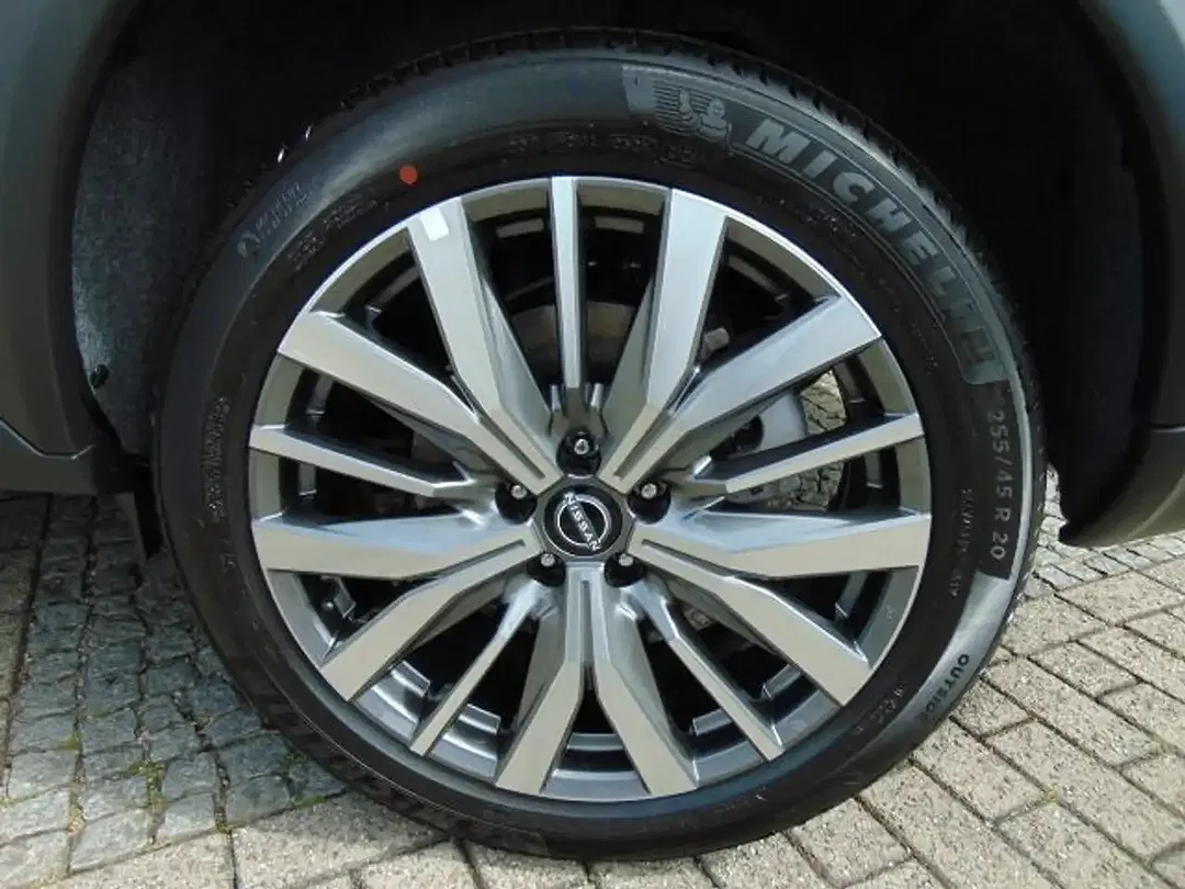 Nissan X-Trail - Thumbnail 6