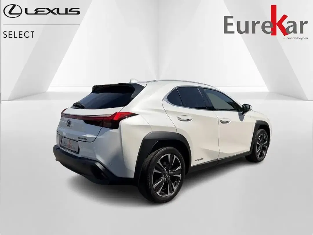 Lexus UX 250h - Thumbnail 3