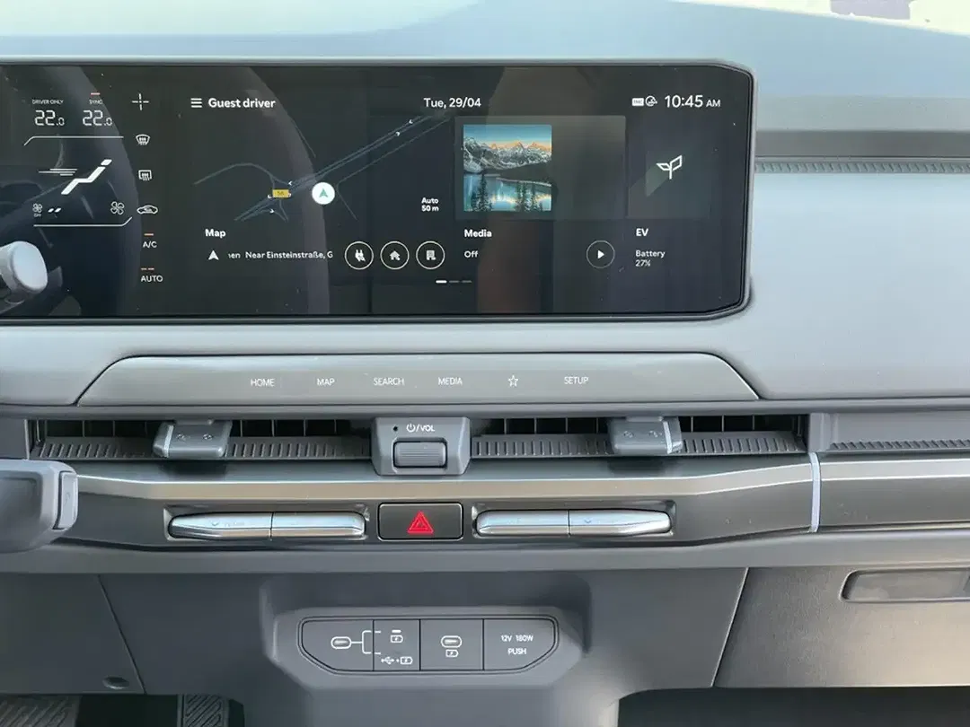 Kia EV3 - Thumbnail 11