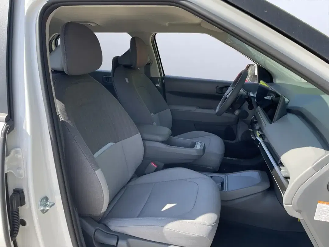 Kia EV3 - Thumbnail 8
