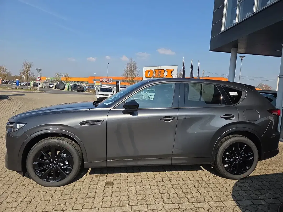 Mazda CX-60 - Thumbnail 3