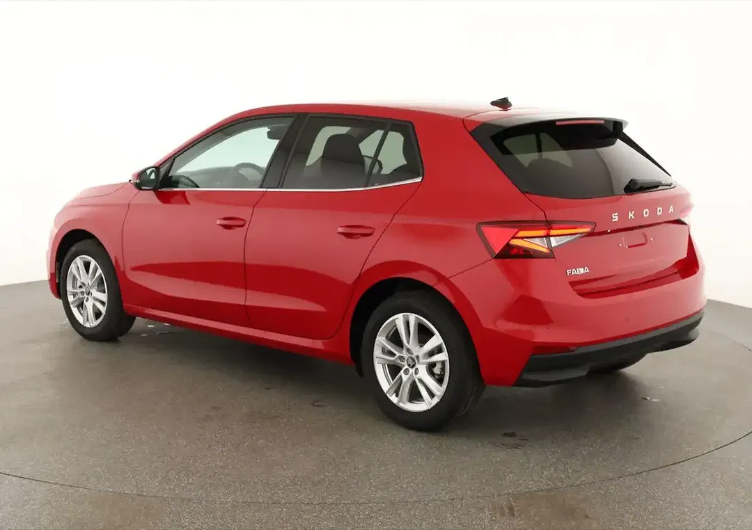 Skoda Fabia - Thumbnail 4