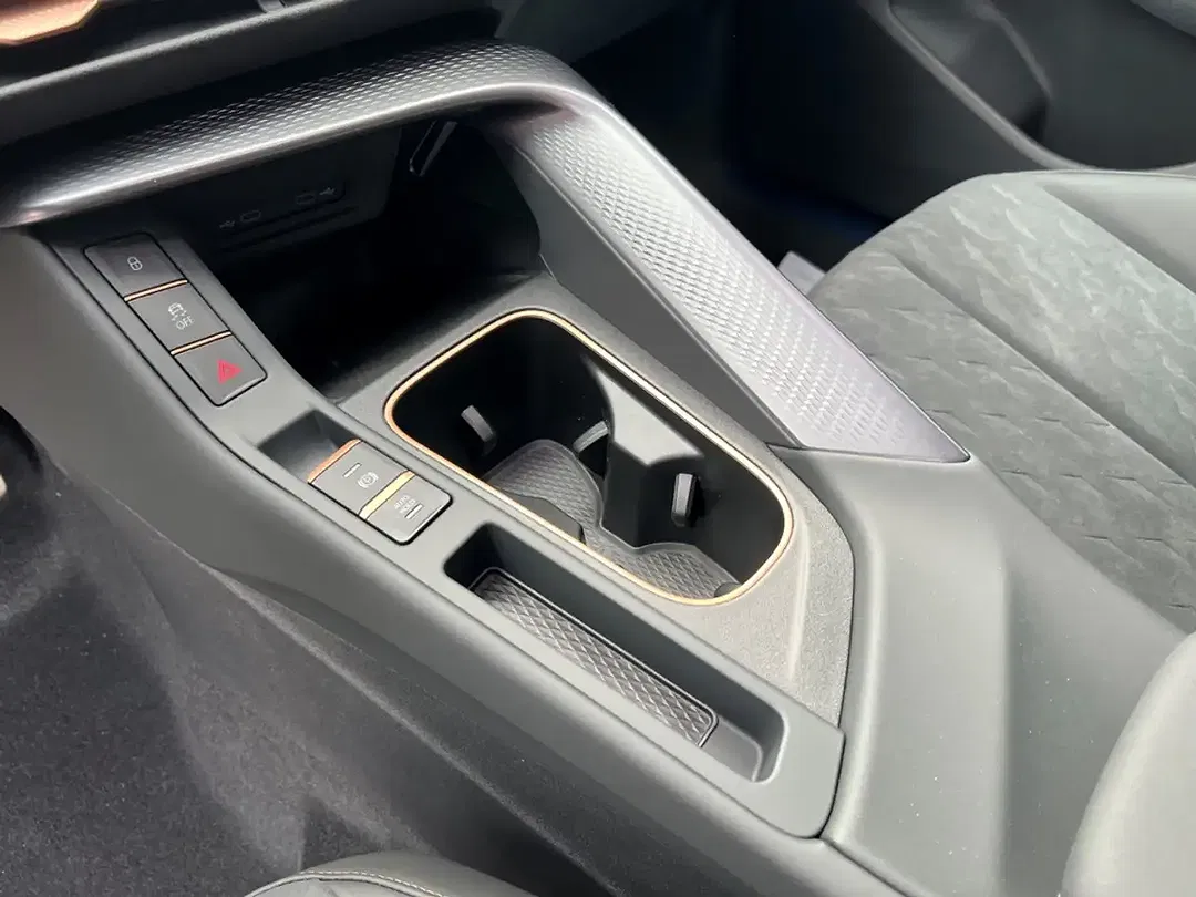 CUPRA Terramar - Thumbnail 15