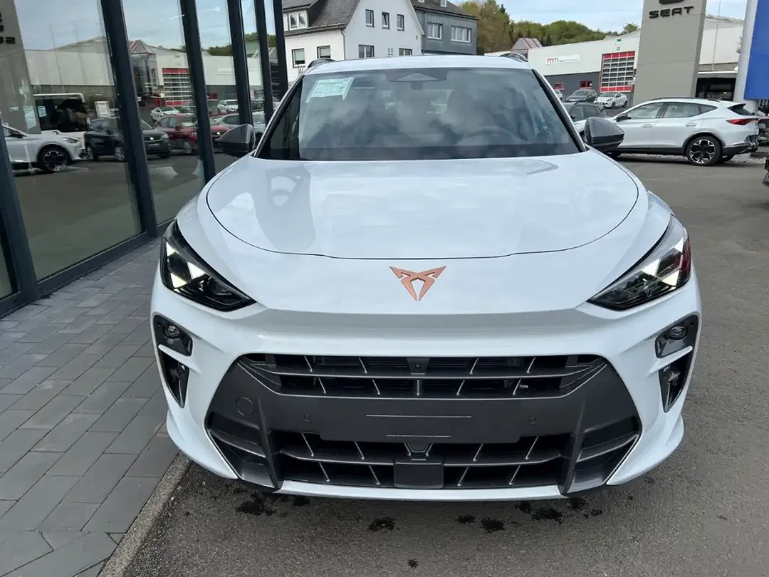 CUPRA Terramar - Thumbnail 2