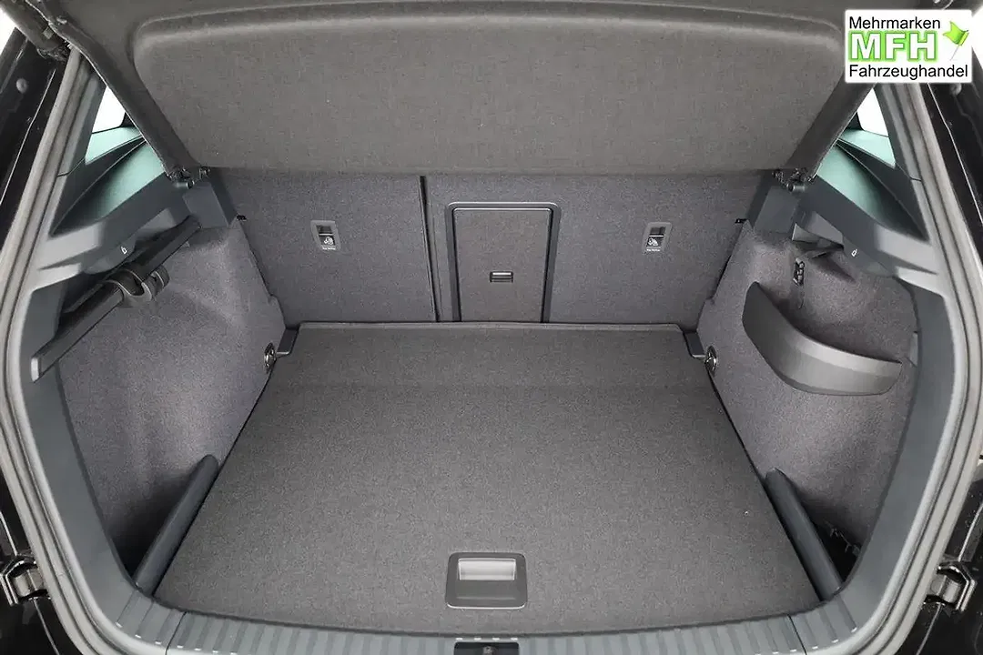Skoda Karoq - Thumbnail 12