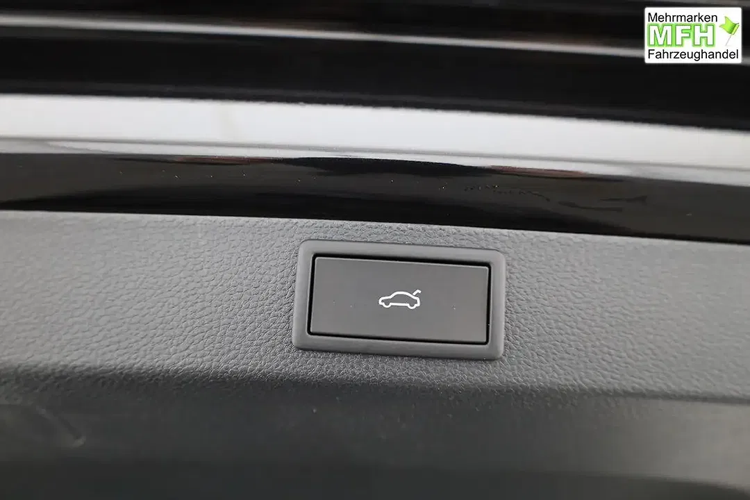 Skoda Karoq - Thumbnail 15