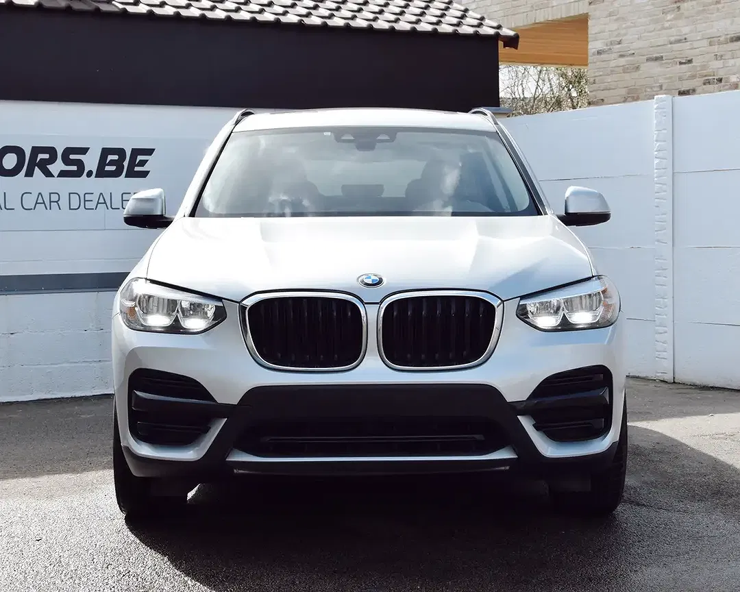 BMW X3 - Thumbnail 2
