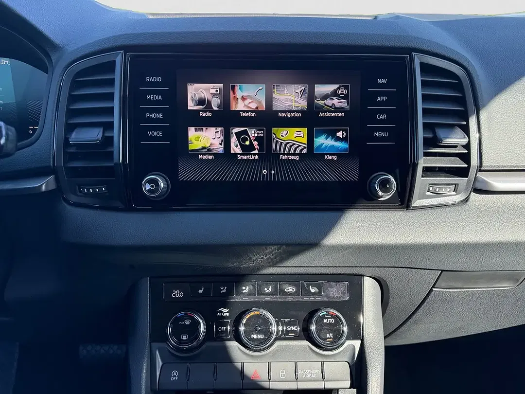 Skoda Karoq - Thumbnail 11