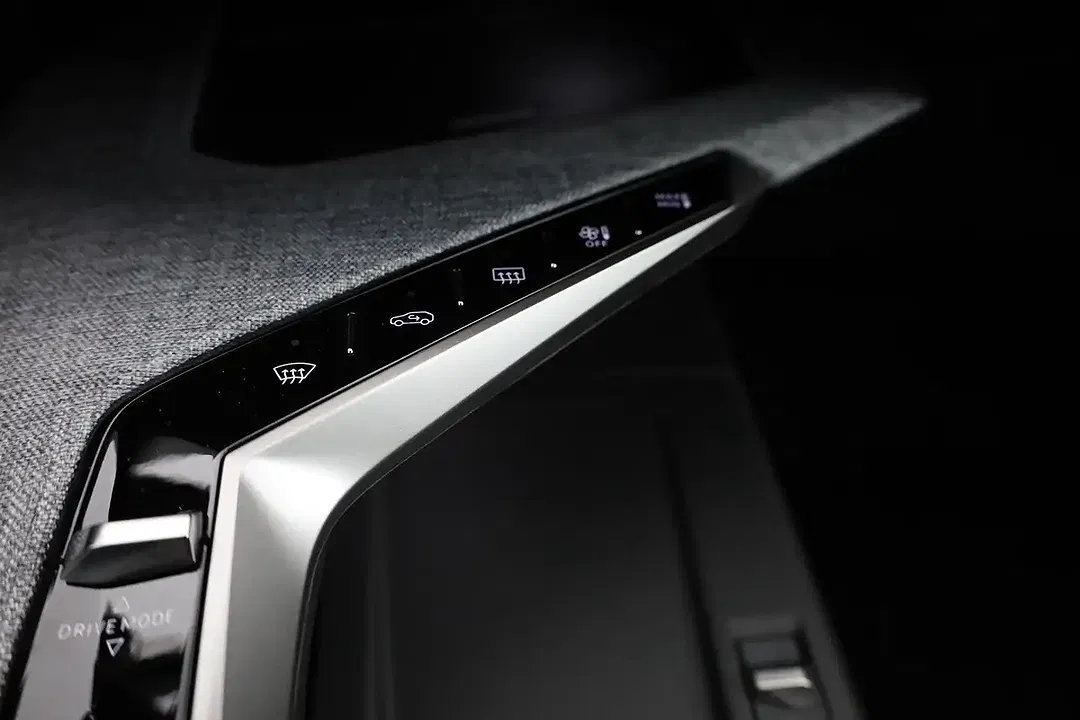 Peugeot 3008 - Thumbnail 12