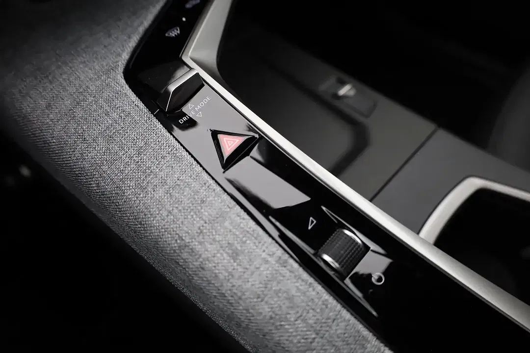 Peugeot 3008 - Thumbnail 13