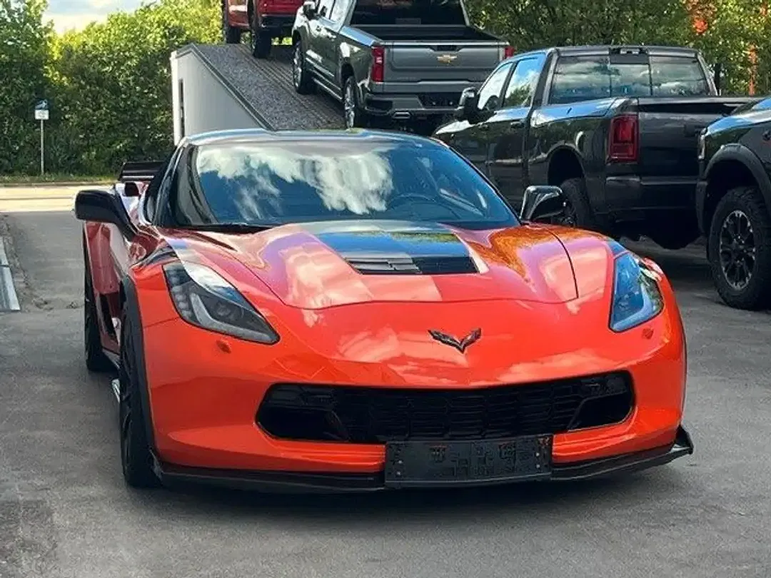 Corvette C7 - Thumbnail 3
