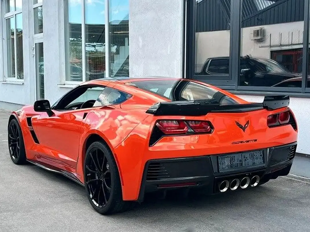 Corvette C7 - Thumbnail 6