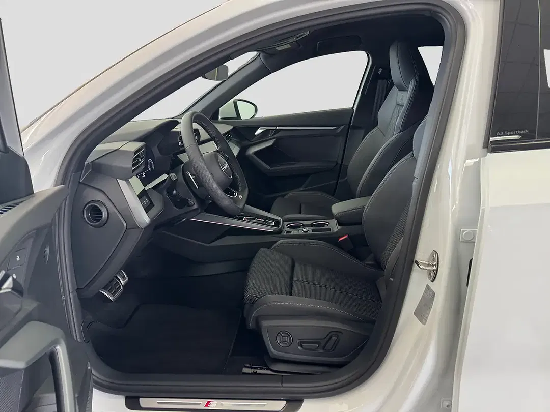 Audi A3 - Thumbnail 9