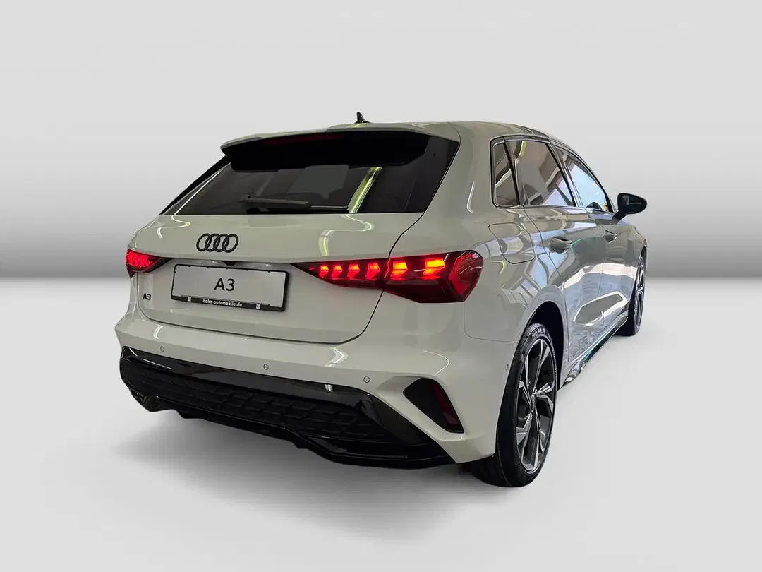 Audi A3 - Thumbnail 3
