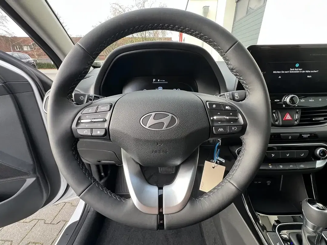 Hyundai i30 - Thumbnail 10