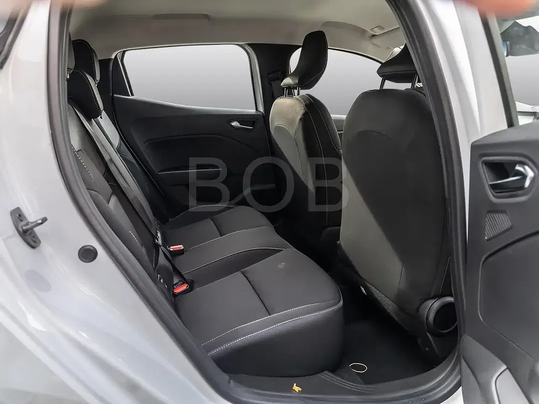 Renault Clio - Thumbnail 6