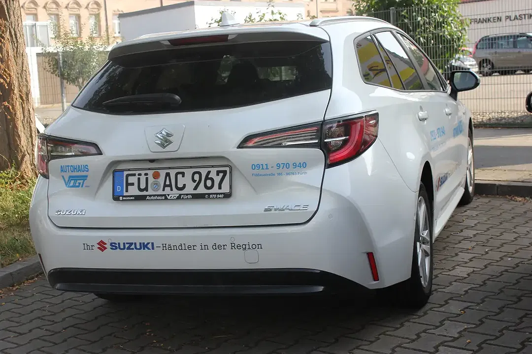 Suzuki Swace - Thumbnail 5