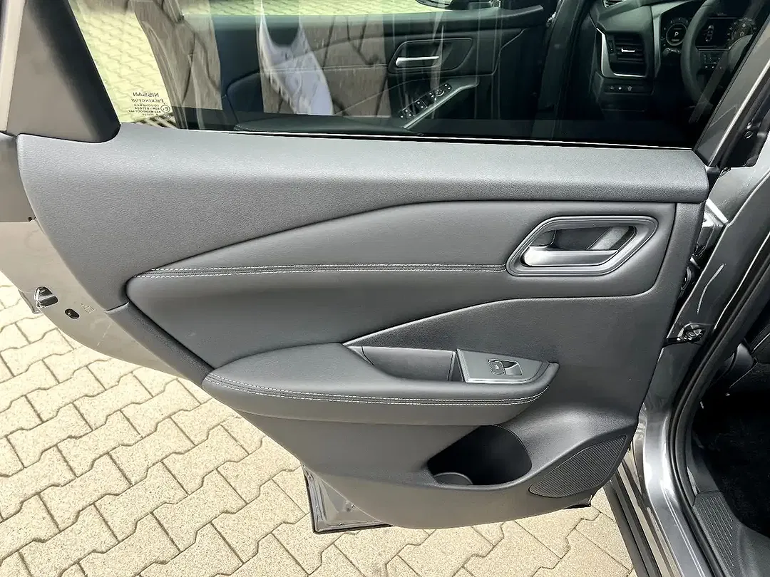 Nissan Qashqai - Thumbnail 11