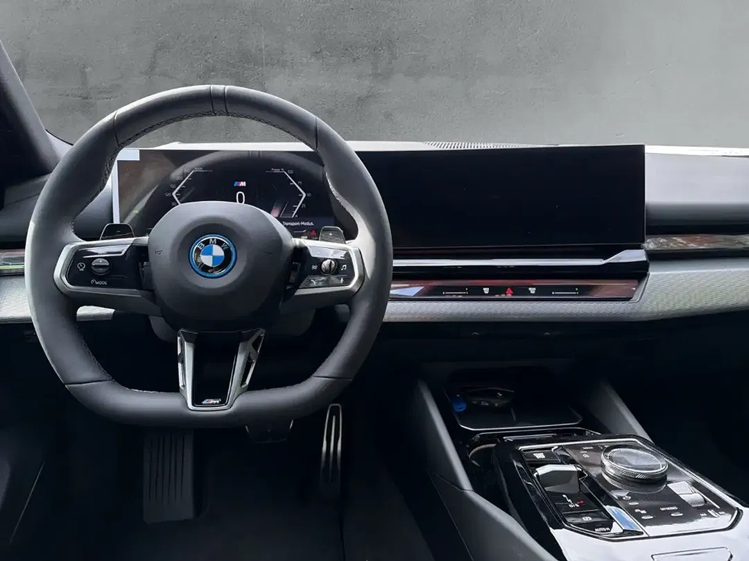 BMW 530 - Thumbnail 10