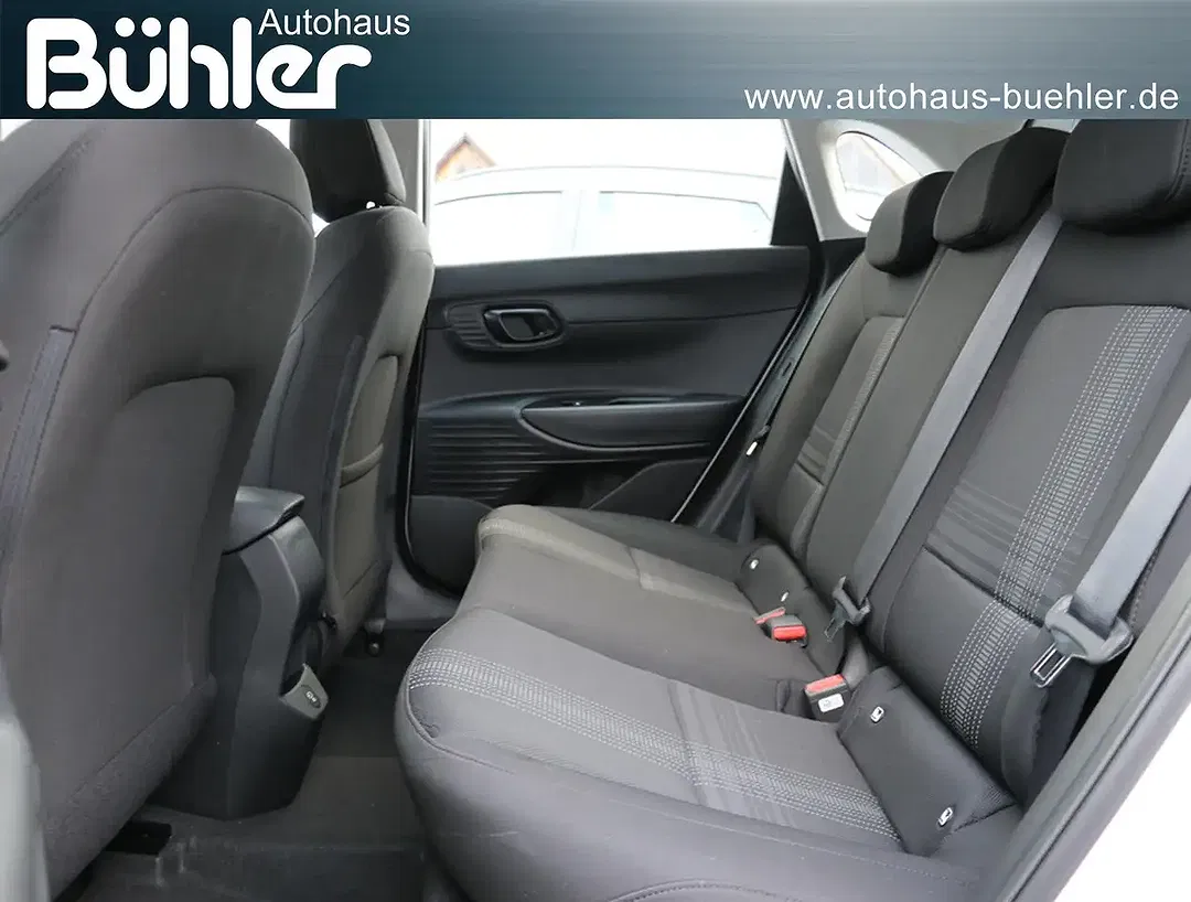 Hyundai i20 - Thumbnail 9