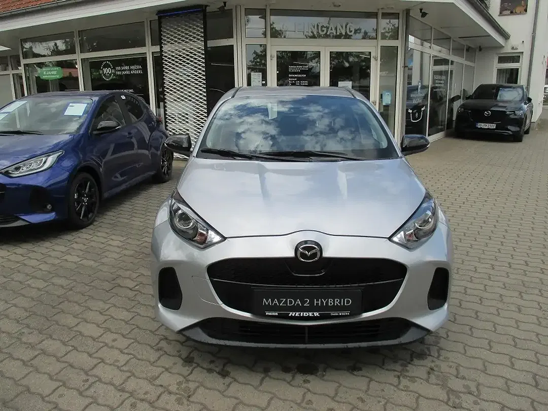Mazda 2 - Thumbnail 2