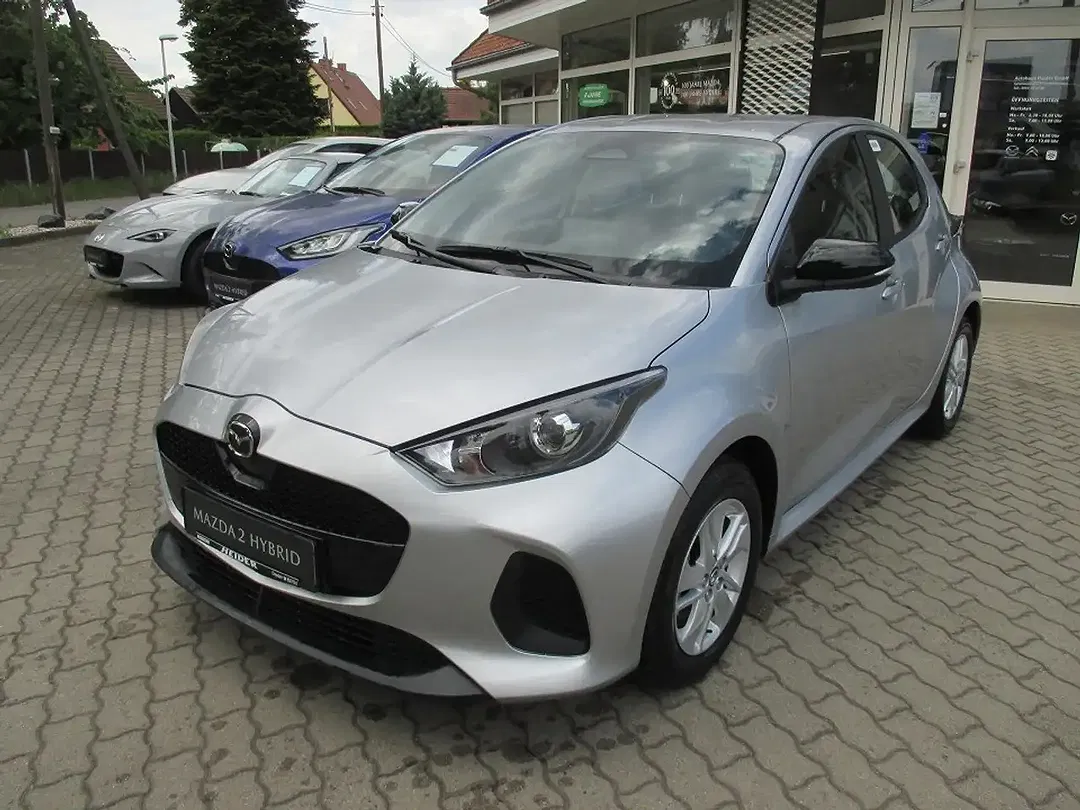 Mazda 2 - Thumbnail 3