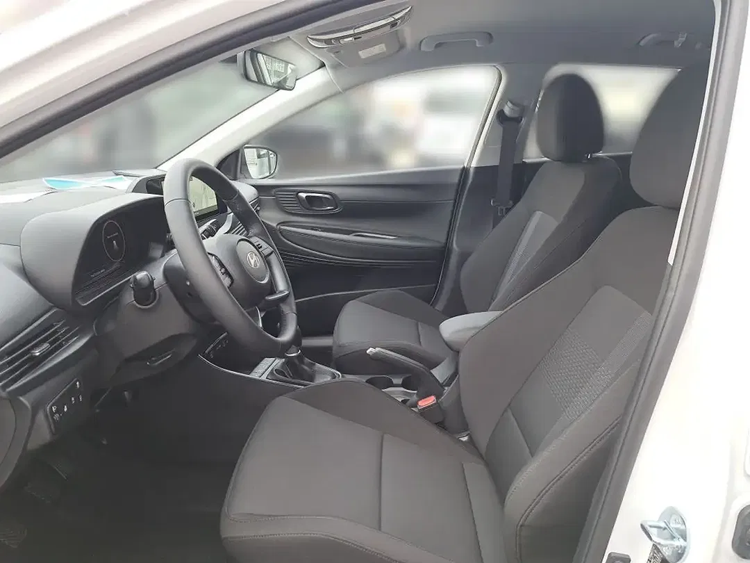 Hyundai i20 - Thumbnail 7
