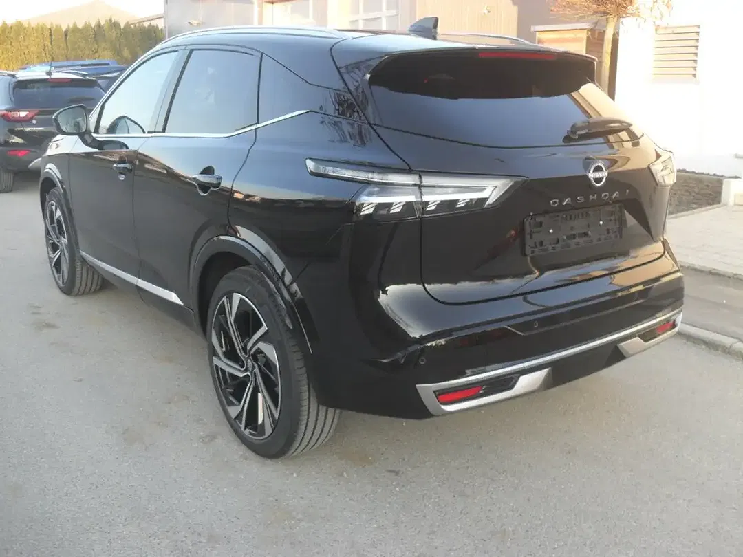 Nissan Qashqai - Thumbnail 2