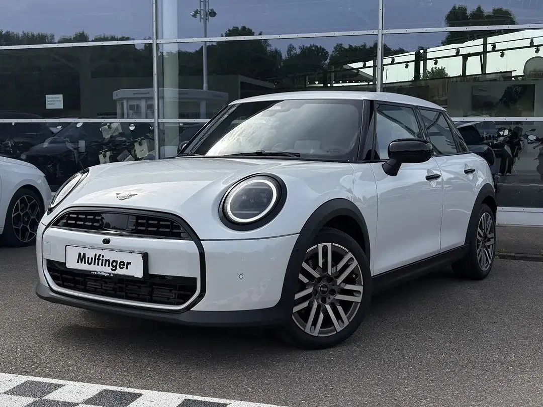 MINI Cooper - Thumbnail 1