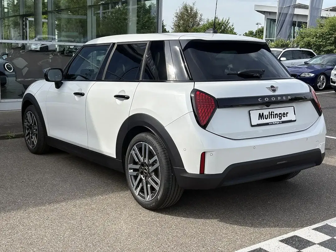 MINI Cooper - Thumbnail 7