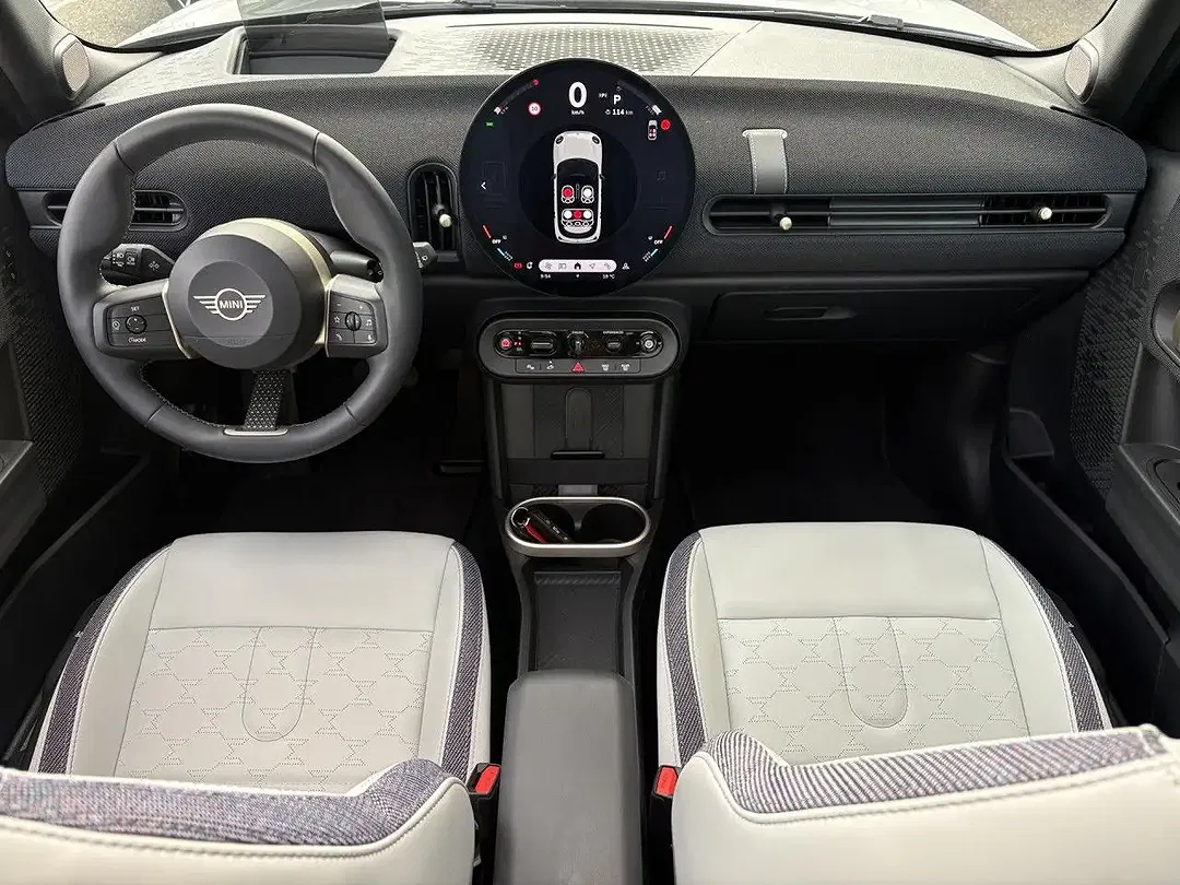 MINI Cooper - Thumbnail 8