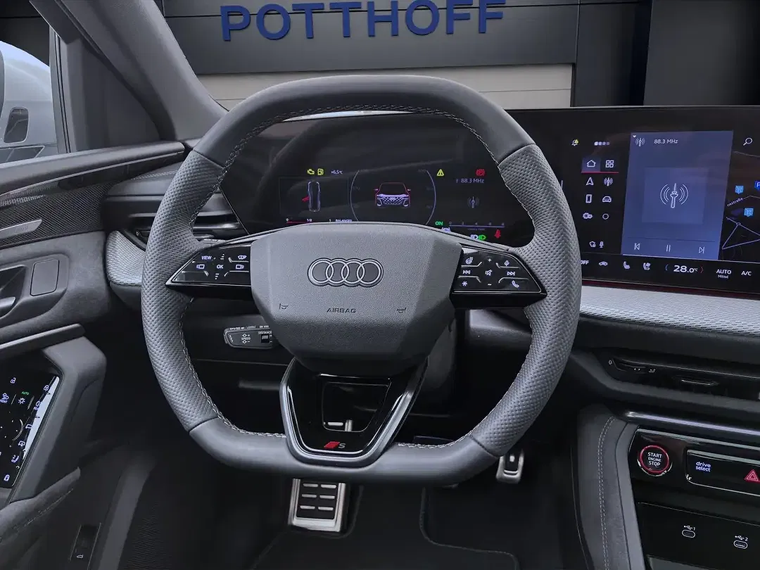 Audi SQ5 - Thumbnail 12