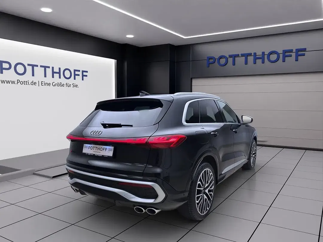 Audi SQ5 - Thumbnail 6