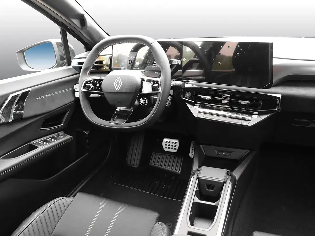 Renault Clio - Thumbnail 6