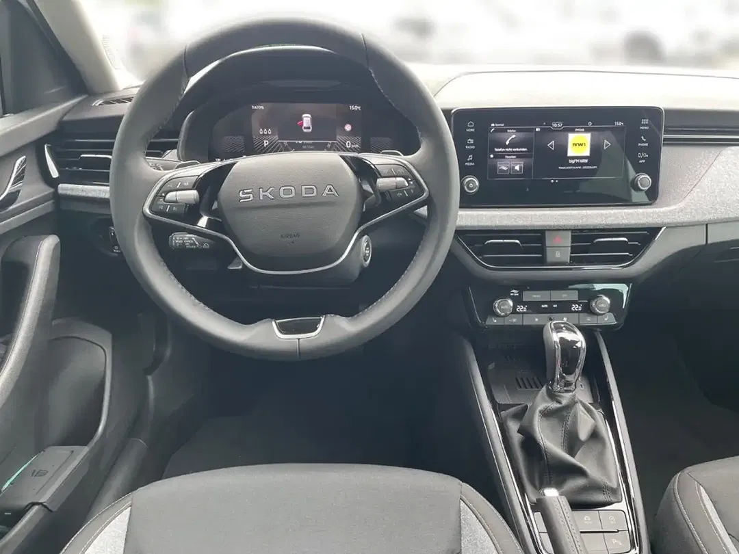 Skoda Scala - Thumbnail 10