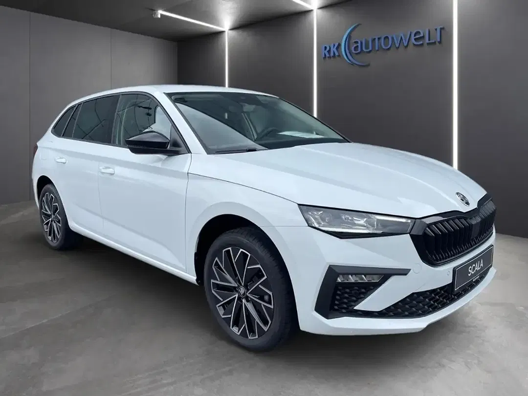 Skoda Scala - Thumbnail 2