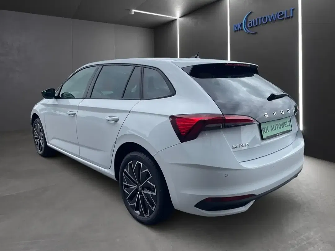 Skoda Scala - Thumbnail 4
