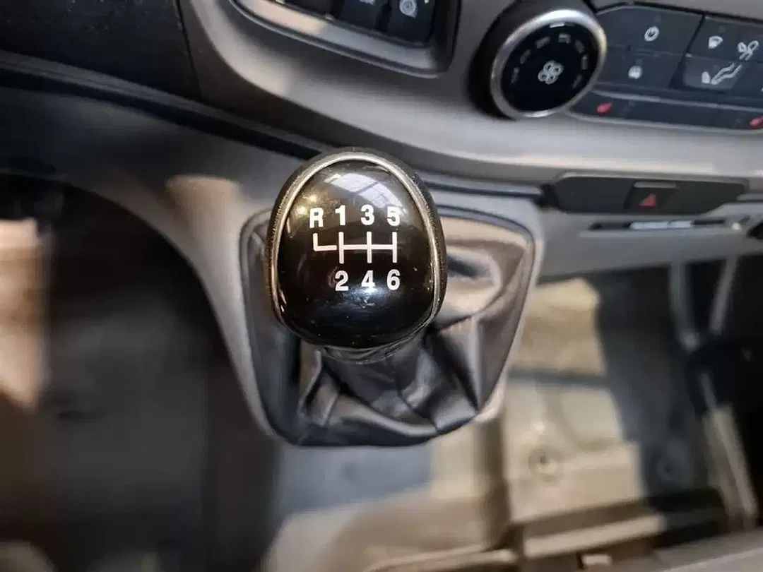 Ford Transit Custom - Thumbnail 13