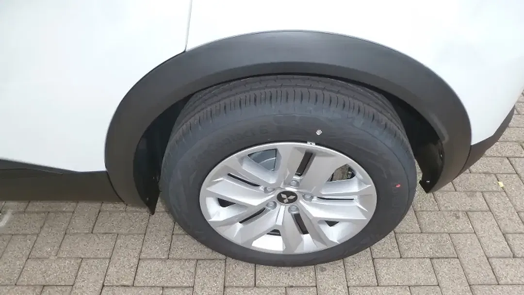 Mitsubishi ASX - Thumbnail 9