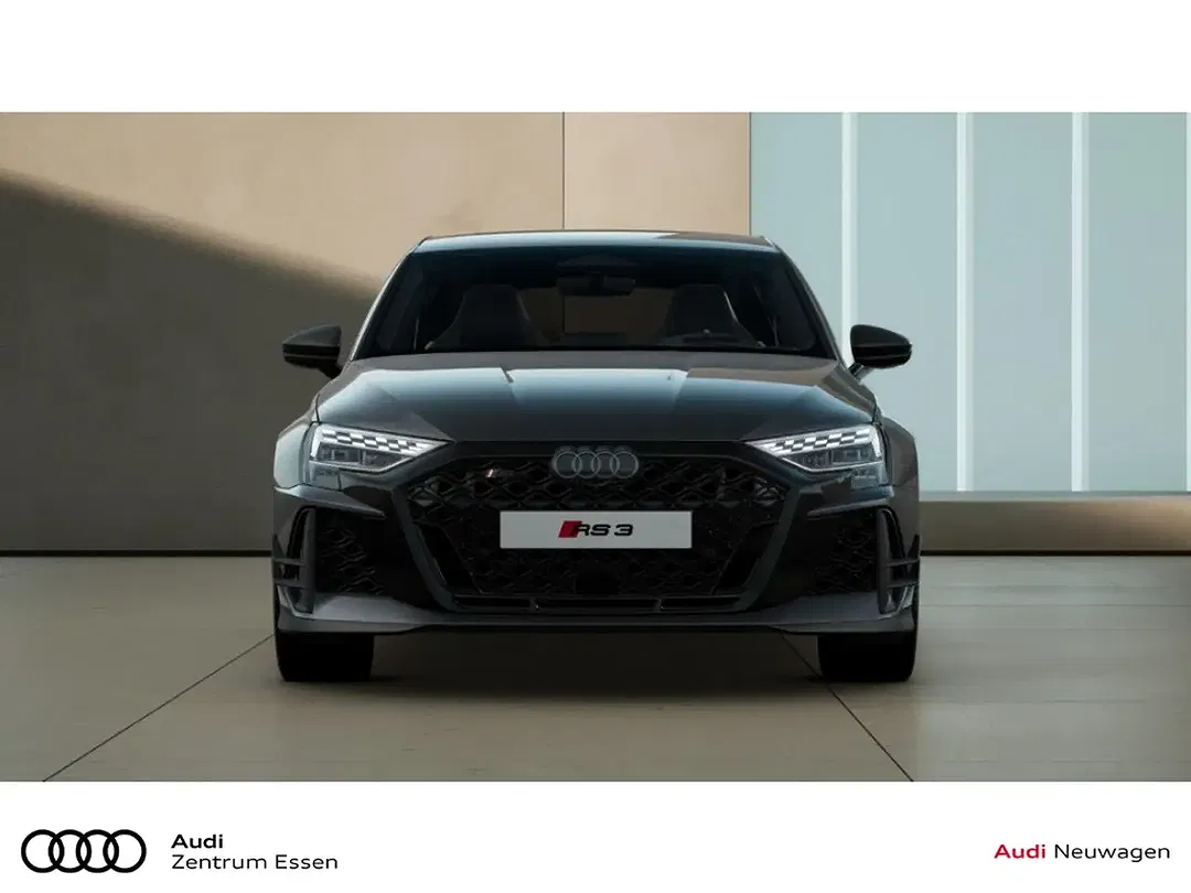 Audi RS3 - Thumbnail 4