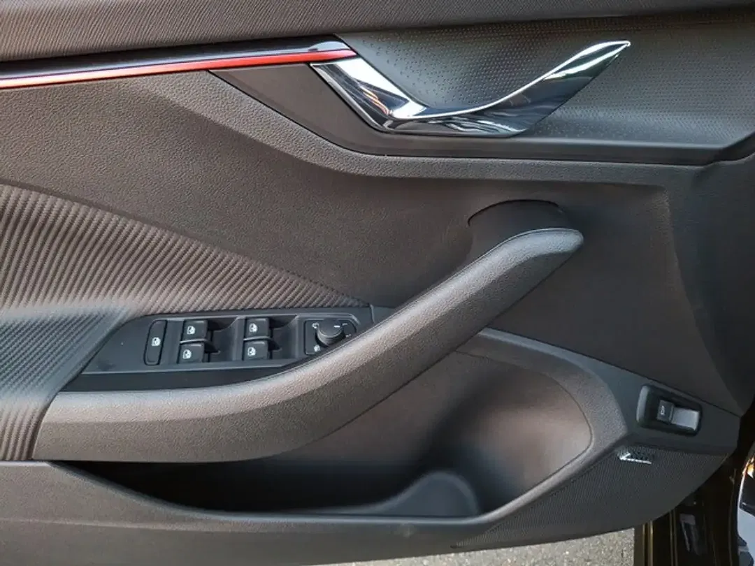 Skoda Scala - Thumbnail 12
