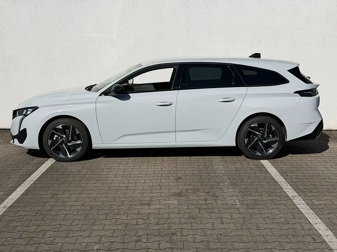 Peugeot 308 - Thumbnail 3