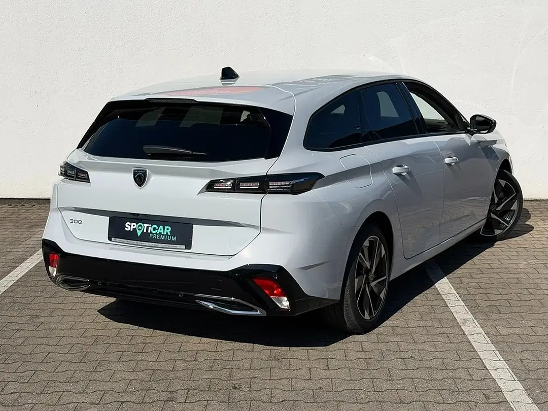 Peugeot 308 - Thumbnail 4