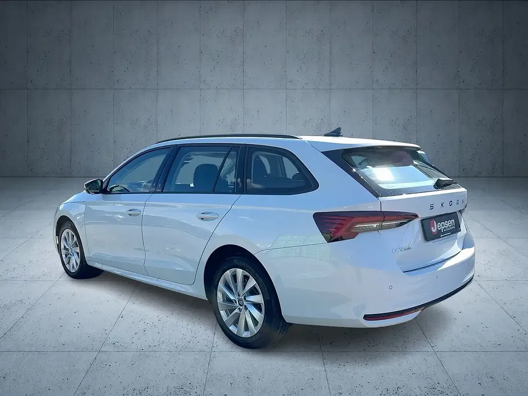 Skoda Octavia - Thumbnail 3