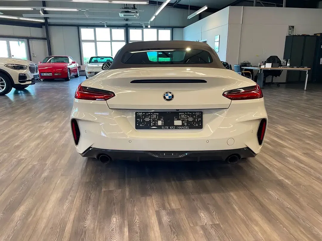 BMW Z4 - Thumbnail 10